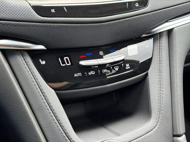 2026 Cadillac XT5 Premium Luxury FWD
