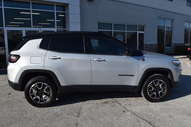 2025 Jeep Compass Trailhawk 4x4