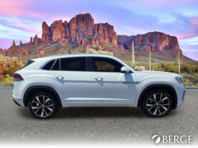 2026 Volkswagen Atlas Cross Sport SEL Premium R-Line