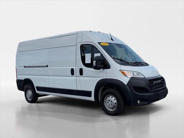 2025 Ram ProMaster 2500 Cargo Van Tradesman High Roof 159" WB w/Pass Seat