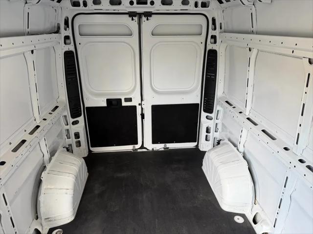 2025 Ram ProMaster 2500 Cargo Van Tradesman High Roof 159" WB w/Pass Seat