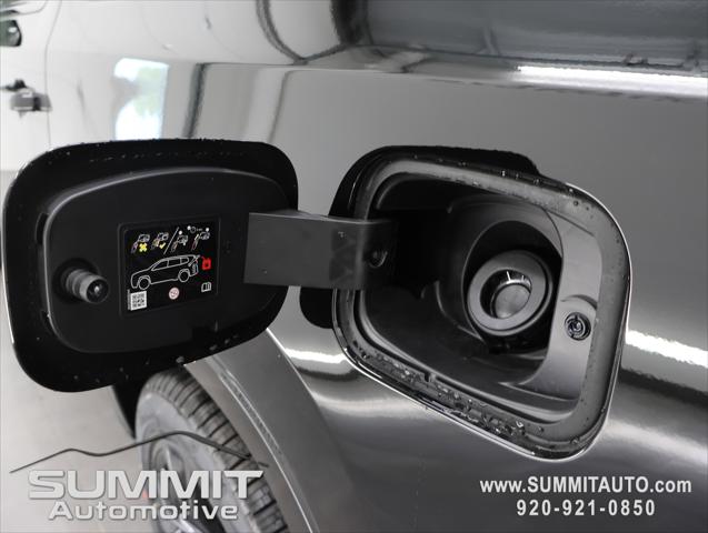 2026 Jeep Grand Wagoneer L Summit Obsidian 4x4