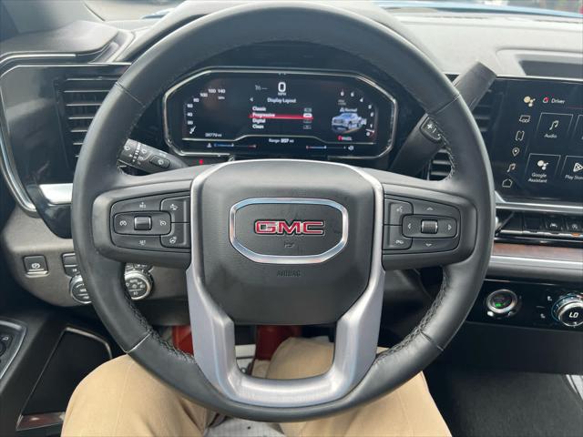 2024 GMC Sierra 1500 4WD Crew Cab Short Box SLT