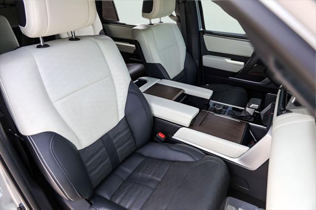2023 Toyota Sequoia Capstone
