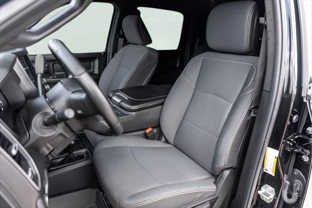 2024 Ram 3500 Tradesman Crew Cab 4x4 8' Box