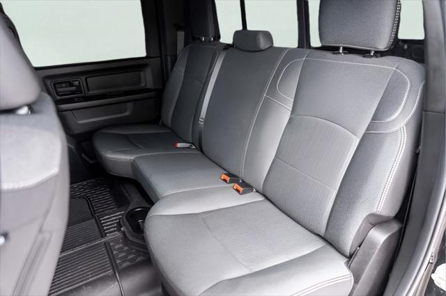 2024 Ram 3500 Tradesman Crew Cab 4x4 8' Box