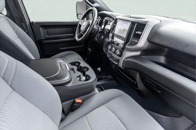 2024 Ram 3500 Tradesman Crew Cab 4x4 8' Box