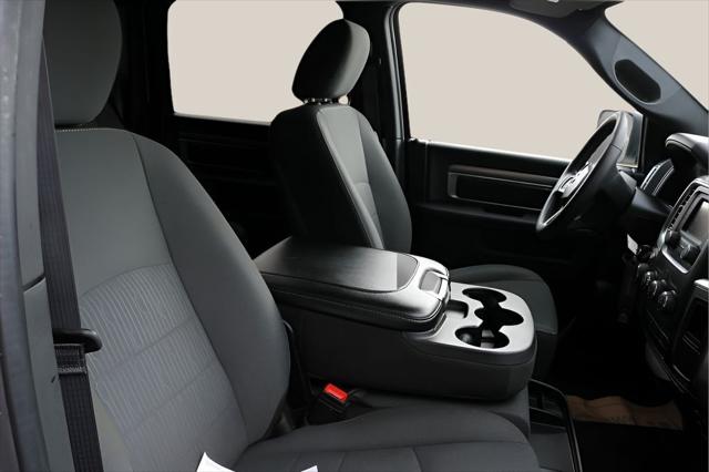 2024 Ram 1500 Classic Warlock Crew Cab 4x4 5'7" Box