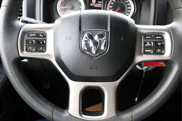 2024 Ram 1500 Classic Warlock Crew Cab 4x4 5'7" Box