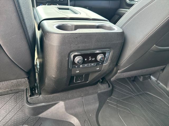 2022 Chevrolet Suburban 4WD Z71