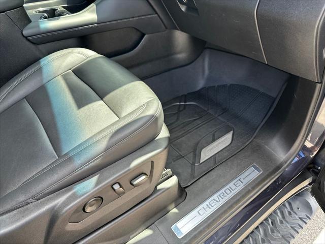 2022 Chevrolet Suburban 4WD Z71