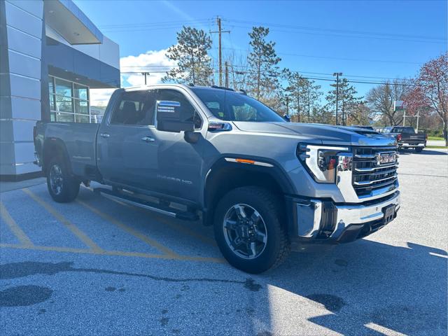 2025 GMC Sierra 3500HD 4WD Crew Cab Long Bed SLT