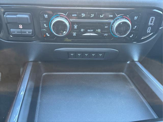 2025 GMC Sierra 3500HD 4WD Crew Cab Long Bed SLT