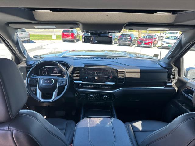 2025 GMC Sierra 3500HD 4WD Crew Cab Long Bed SLT