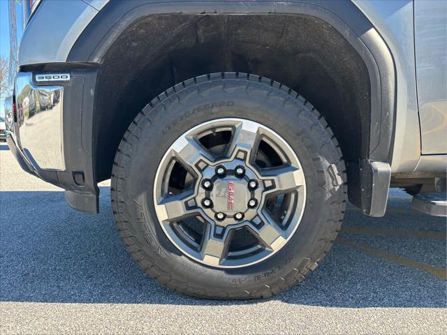 2025 GMC Sierra 3500HD 4WD Crew Cab Long Bed SLT