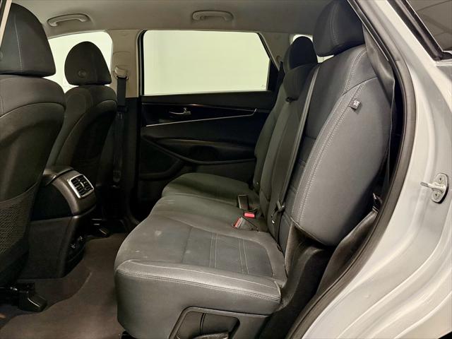2019 Kia Sorento 3.3L LX
