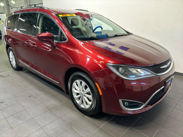 2019 Chrysler Pacifica Touring L 2019 Chrysler Pacifica Touring L