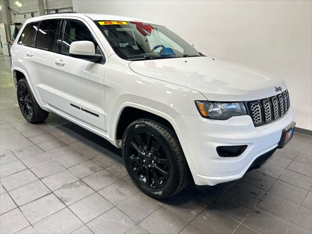 2018 Jeep Grand Cherokee Altitude 4x4 2018 Jeep Grand Cherokee Altitude 4x4