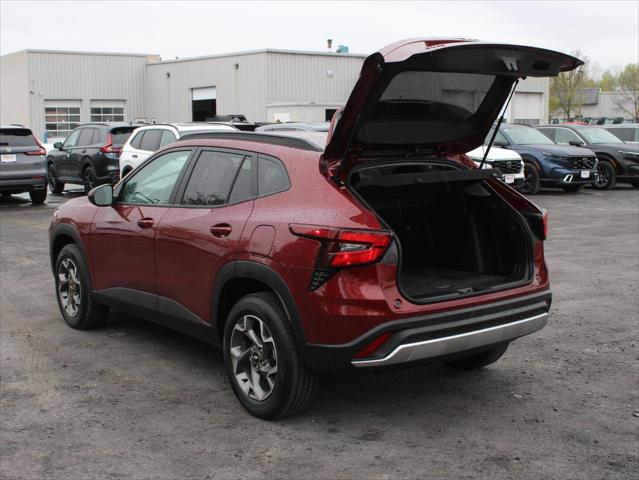 2025 Chevrolet Trax FWD LT