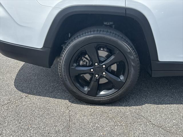 2025 Jeep Grand Cherokee L Limited 4x2