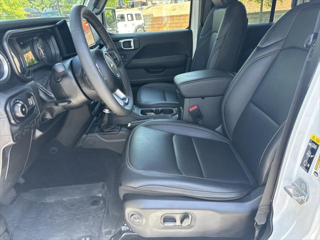 2024 Jeep Wrangler 4-Door Sahara 4x4