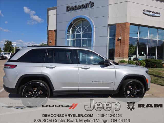2024 Jeep Grand Cherokee Limited 4x4 for sale in Mayfield Village, OH