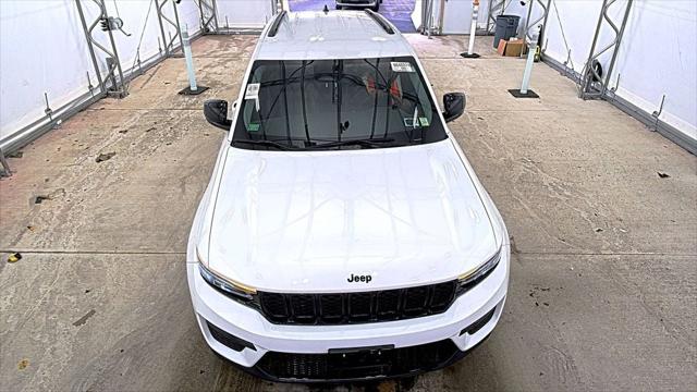 2023 Jeep Grand Cherokee Limited 4x4 2023 Jeep Grand Cherokee Limited 4x4