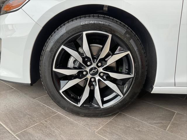 2025 Chevrolet Malibu FWD RS