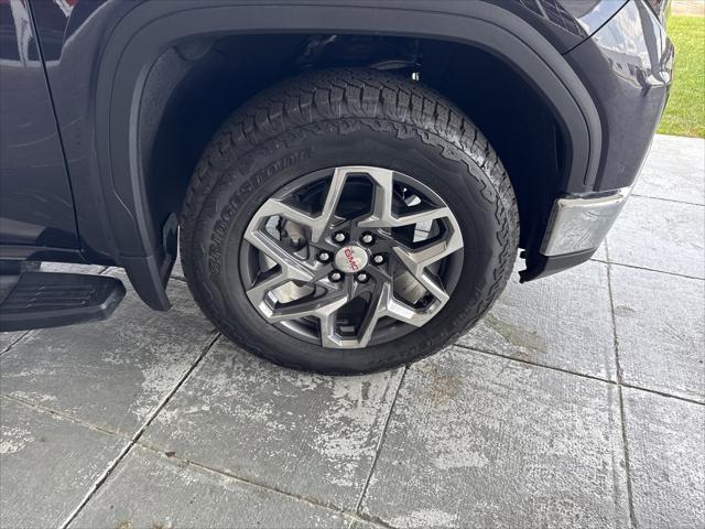 2025 GMC Sierra 1500 2WD Crew Cab Short Box SLT