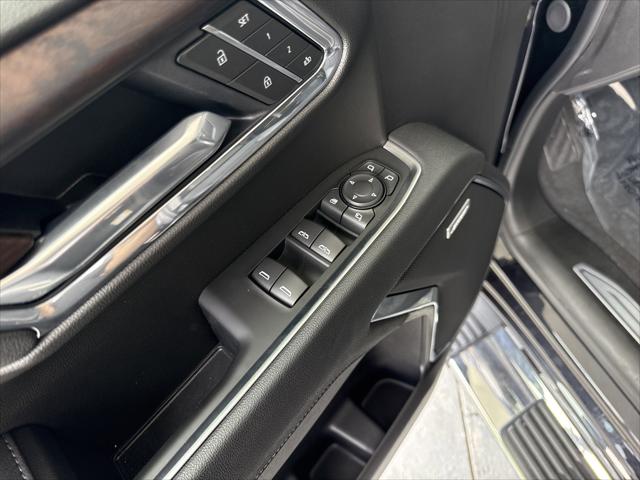 2025 GMC Sierra 1500 2WD Crew Cab Short Box SLT