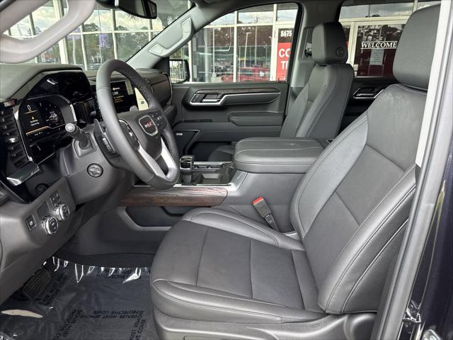 2025 GMC Sierra 1500 2WD Crew Cab Short Box SLT