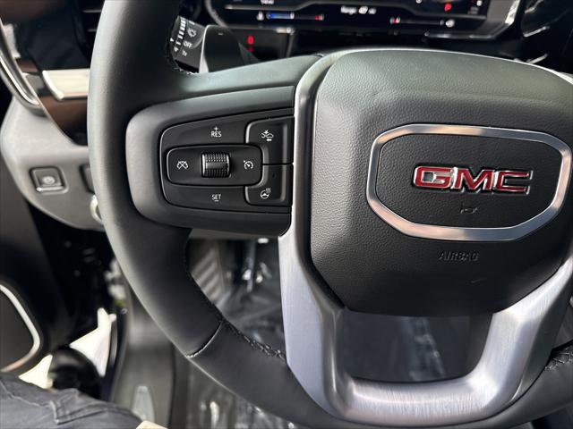 2025 GMC Sierra 1500 2WD Crew Cab Short Box SLT