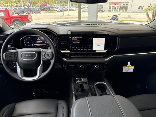 2025 GMC Sierra 1500 2WD Crew Cab Short Box SLT