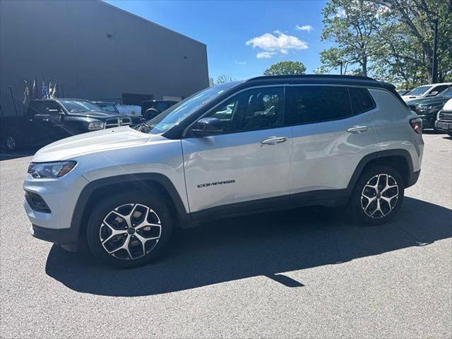 2025 Jeep Compass Limited 4x4 2025 Jeep Compass Limited 4x4