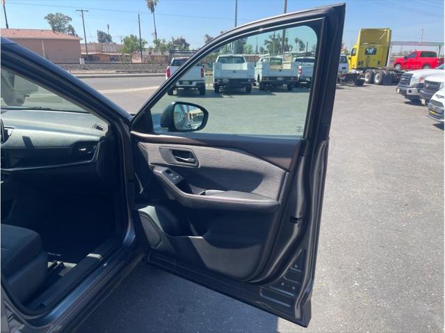 2021 Nissan Rogue S FWD