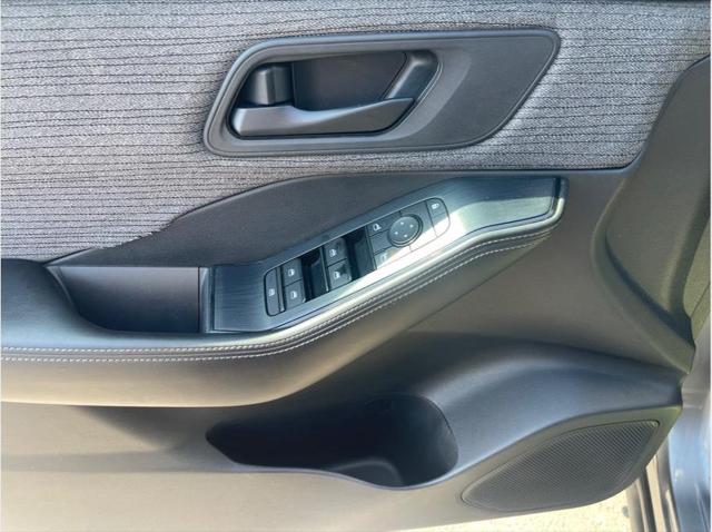 2021 Nissan Rogue S FWD
