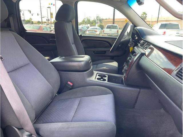 2011 Chevrolet Avalanche LS