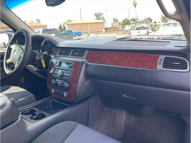 2011 Chevrolet Avalanche LS