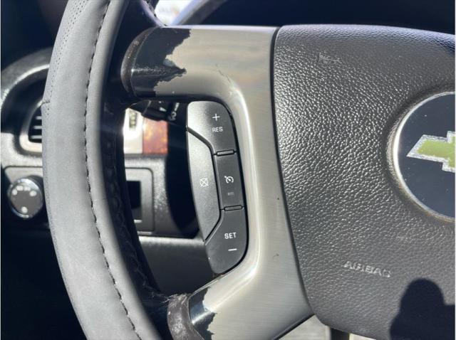 2011 Chevrolet Avalanche LS