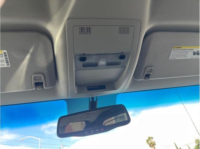 2011 Chevrolet Avalanche LS