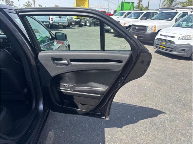 2019 Chrysler 300 300S