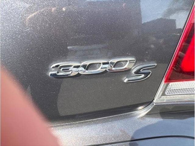 2019 Chrysler 300 300S
