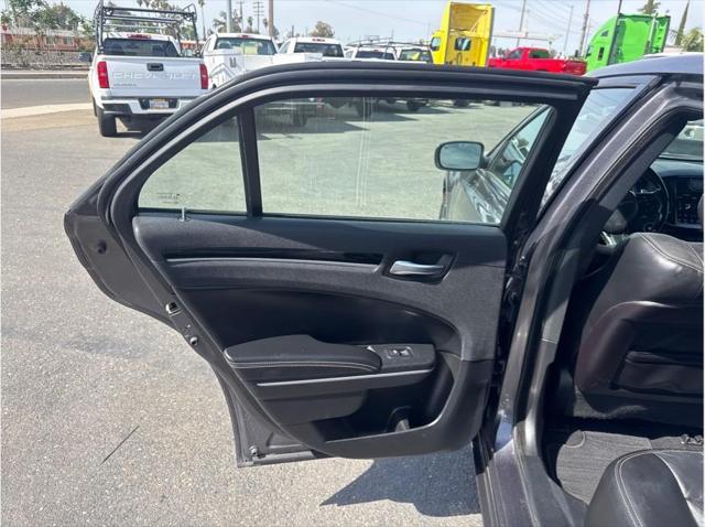 2019 Chrysler 300 300S