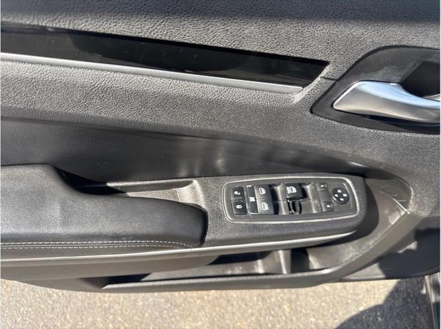 2019 Chrysler 300 300S