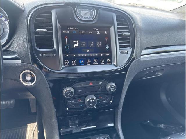 2019 Chrysler 300 300S