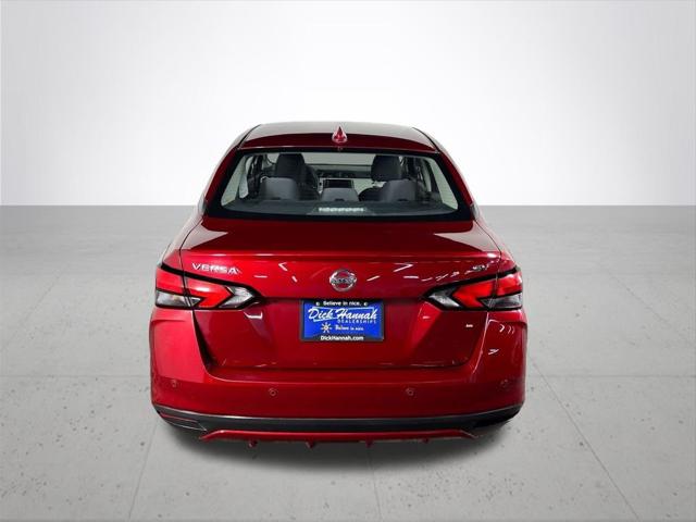 2021 Nissan Versa SV Xtronic CVT