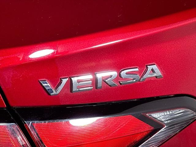 2021 Nissan Versa SV Xtronic CVT