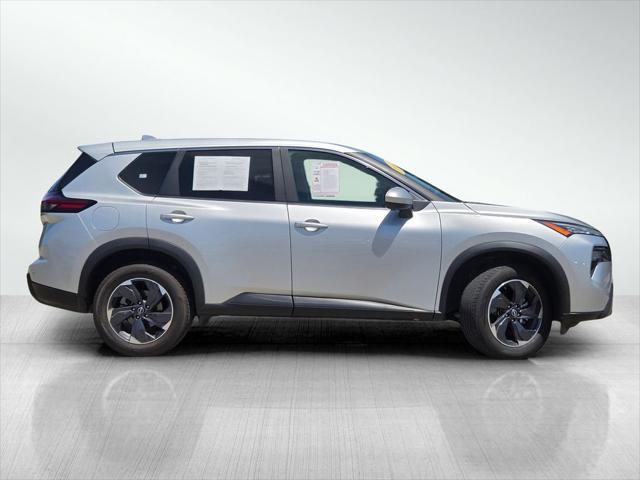 2024 Nissan Rogue SV FWD