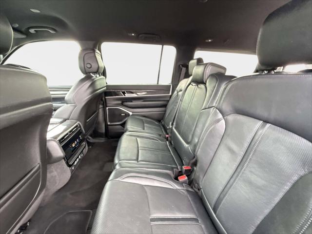 2022 Jeep Wagoneer Series II 4x2
