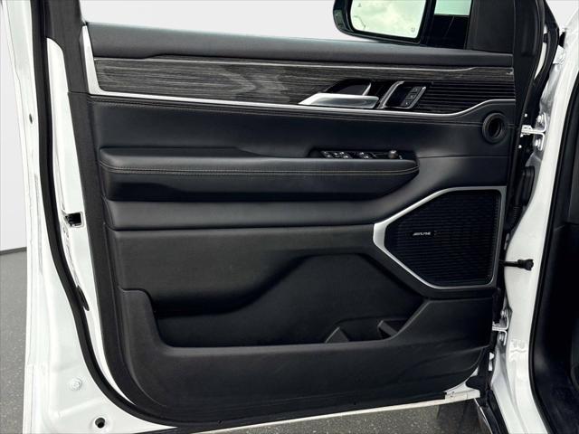 2022 Jeep Wagoneer Series II 4x2